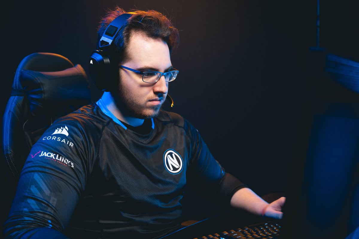 ENVY tweet media