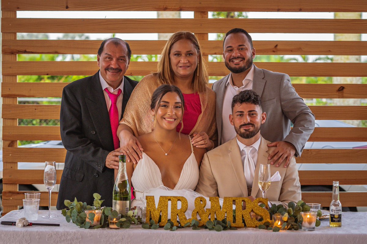 yayapolanco's tweet photo. feeling extra grateful today ♥️ https://t.co/QKyZcg8nSQ