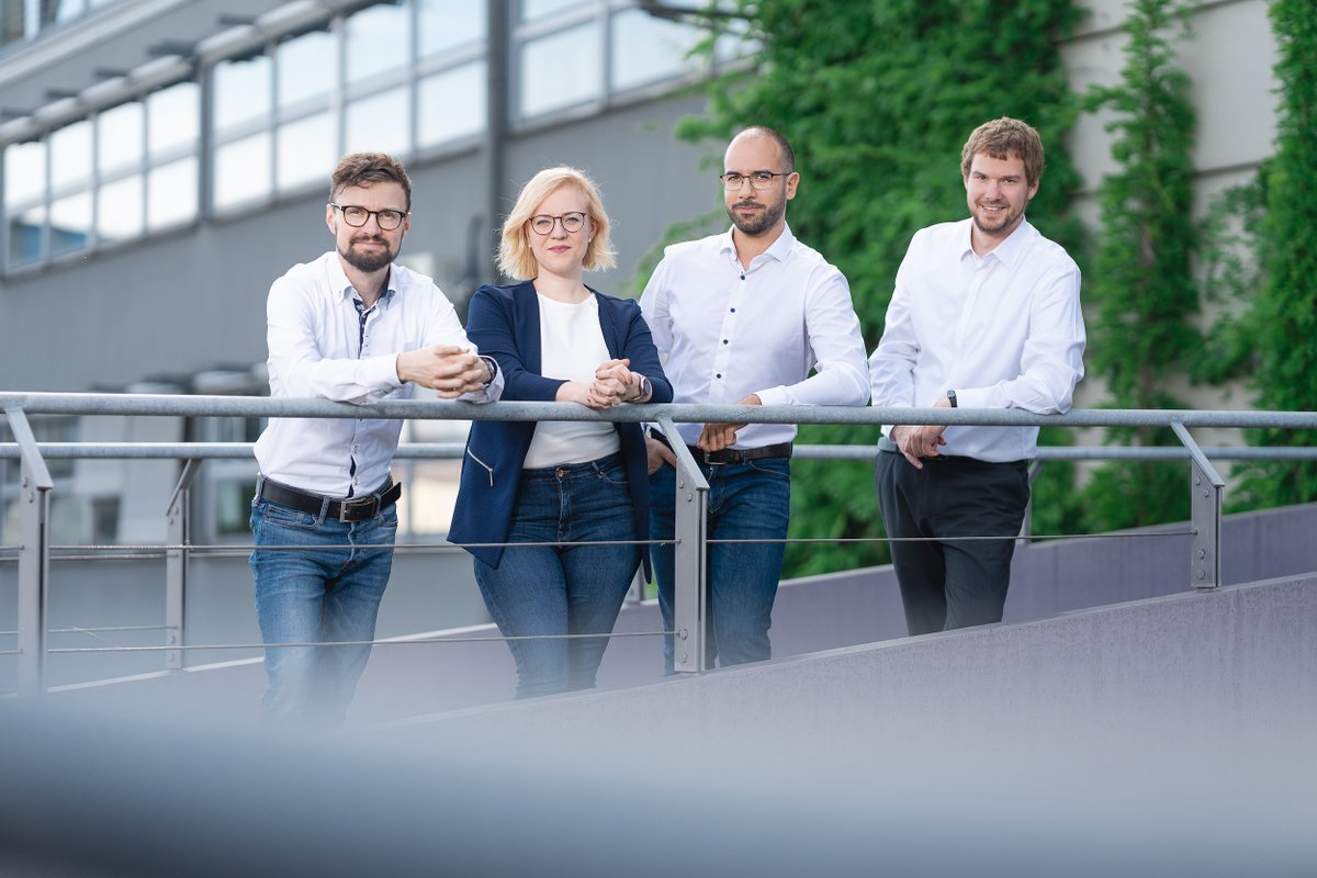 Fusion Bionic successfully closed its first seed funding led by Technologiegründerfonds Sachsen (TGFS) and joined by Fraunhofer Technology Transfer Fund (FTTF) and Avantgarde Labs GmbH Ventures. fusionbionic.com/press-release/… #startup #deeptech #lasertexturing #surfacefunctionalization