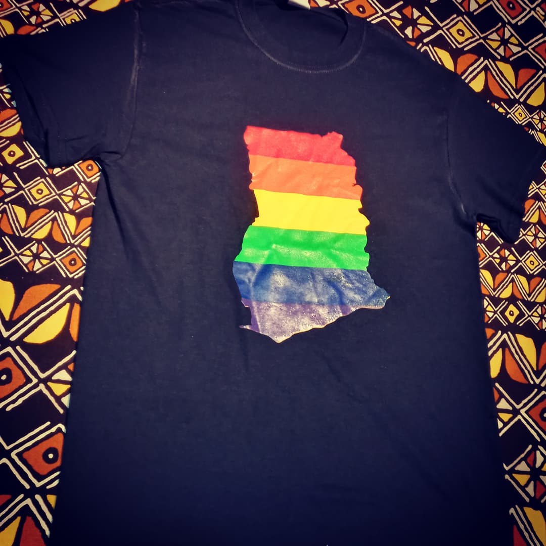 ghaps_'s tweet photo. When we celebrate and look pass what makes us different, happy moments and Love is reborn. 
You sure would look great in our Pride shirts. Dm us and make a purchase.
 #ActivismInStyle  #onepeopledifferentcolors
#ghana🇬🇭 https://t.co/2eRHpDLQYg