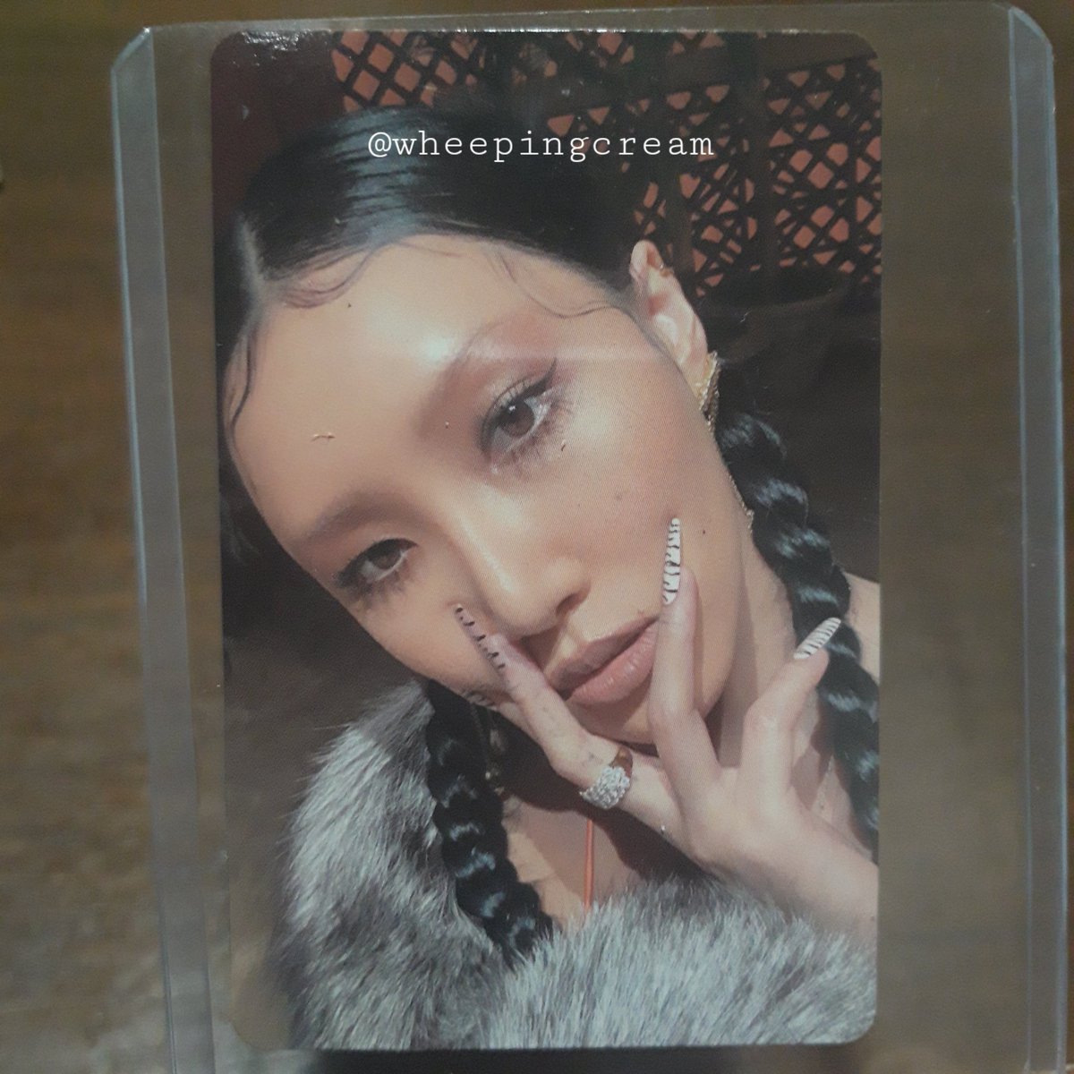 wheepingcream's tweet photo. wts lfb ph help rt pls !

Hwasa Aya PC
clean, alb pull
Php 280 (negotiable, add 10 for toploader)
Flexible DOP, shipping info in pinned twt
DM for more pics and info 😁

🏷 mamamoo mmm ahn hyejin travel dark green alb photocard https://t.co/TB1kVxrgTd