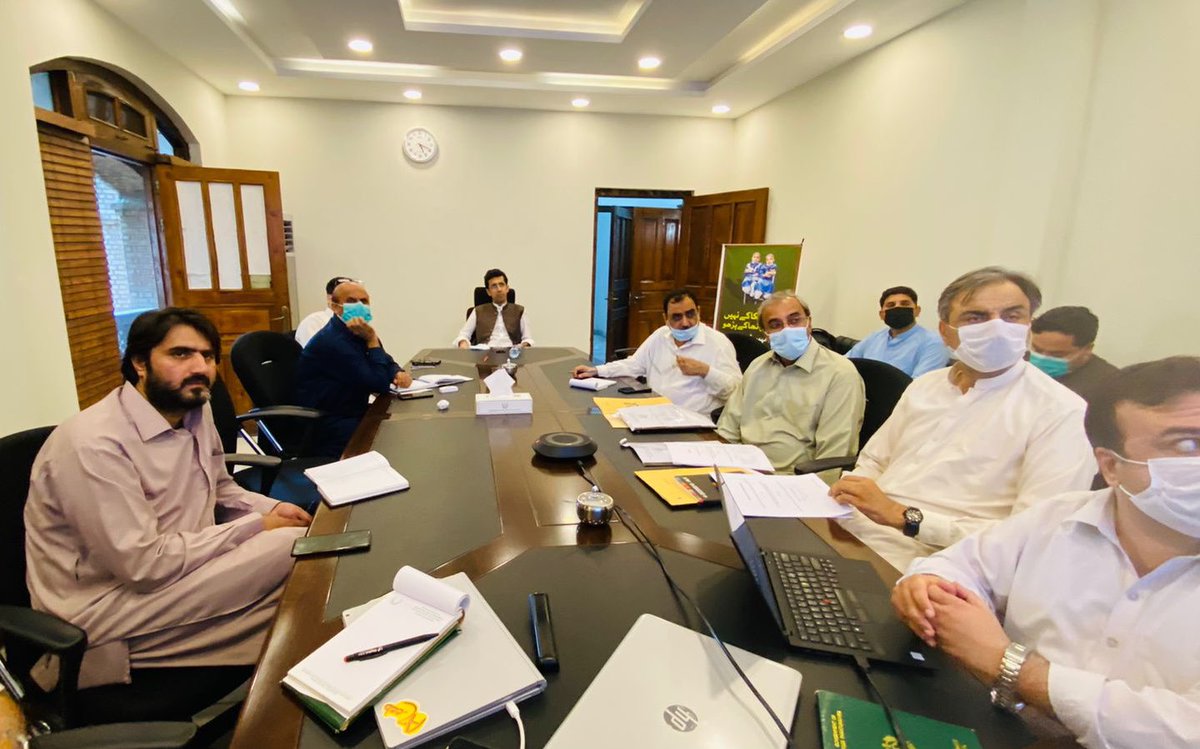 ShahramKTarakai's tweet image. Soon digital literacy program will be launched in schools province-wide. It will start in 1170 schools in which 655 are boys, and 515 are girls schools. 2.5 lac children will be trained to develop IT skills. IT teachers will be trained by the master trainers, one for each school.