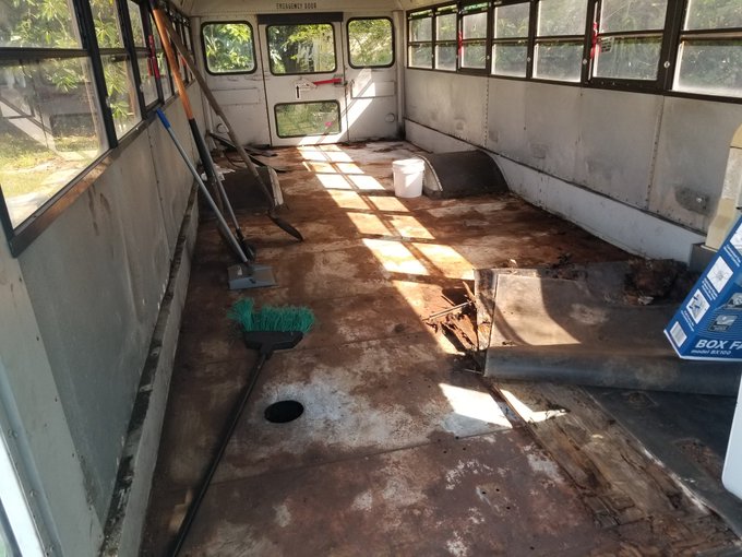 Sorry  for the lack of posts I've been working hard on remodeling my #skoolie but getting alot done  #futurenomad<a href="/tag/nomad"class="tags"><span>#nomad</span></a><a href="/tag/skoolie"class="tags"><span>#skoolie</span></a><a href="/tag/skoolieconversion"class="tags"><span>#skoolieconversion</span></a><a href="/tag/futurenomad"class="tags"><span>#futurenomad</span></a>