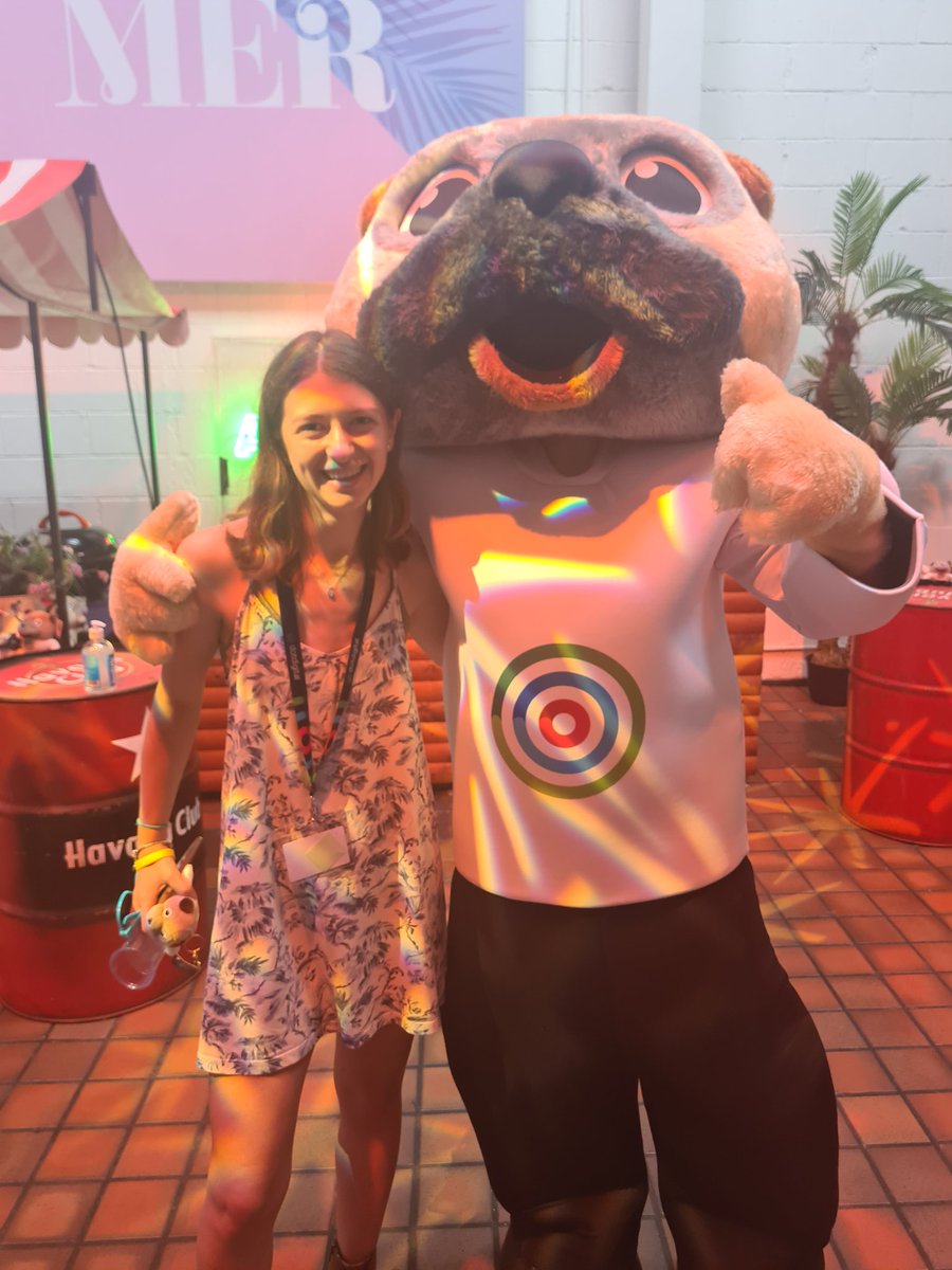 It's not a #dotdigital event without a Winston photo. Thank you <a href="/dotdigital/">Dotdigital</a> for an amazing afternoon reconnection and talking all things, email, engagement and e-commerce. #dotdigitalsummershindig 💫☀️🙌😎