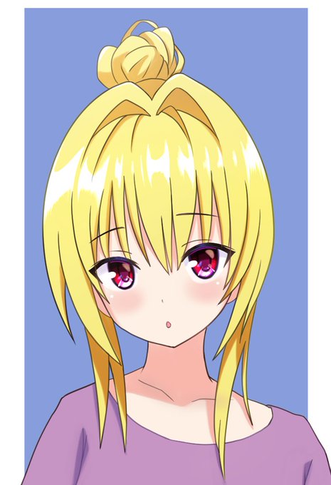 #金色の闇
#ToLOVEる  
ヤミちゃんを2日に一回ぐらい描いていきたい
五日目

お団子ヘアのヤミちゃん 