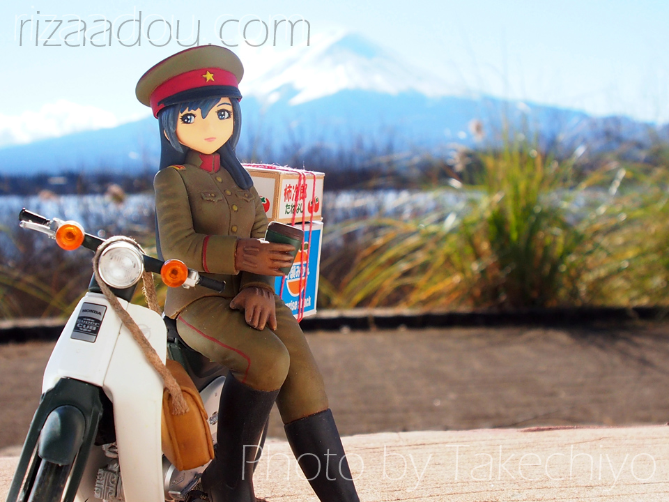 doublenuts00's tweet photo. 富士山を背景に。
Tさんが撮るときれいに撮れていいな~。
もっと練習しよっと。
#河口湖
#富士山
#webWF
#りざあ堂 https://t.co/HSrw5jkqGH