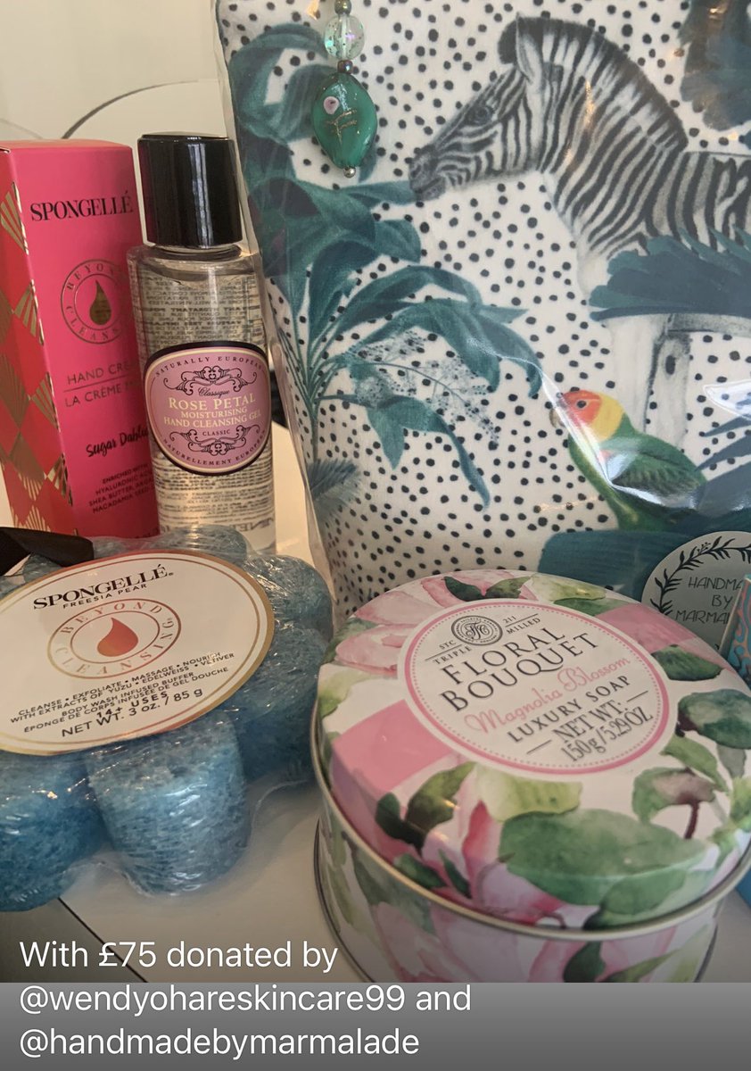 LinHolden1's tweet photo. Thanks to @Wendyohare & @handmadebymarmalade for their generous donation to our #macmillan #cakeandcraft event https://t.co/YiXK9T9q1L