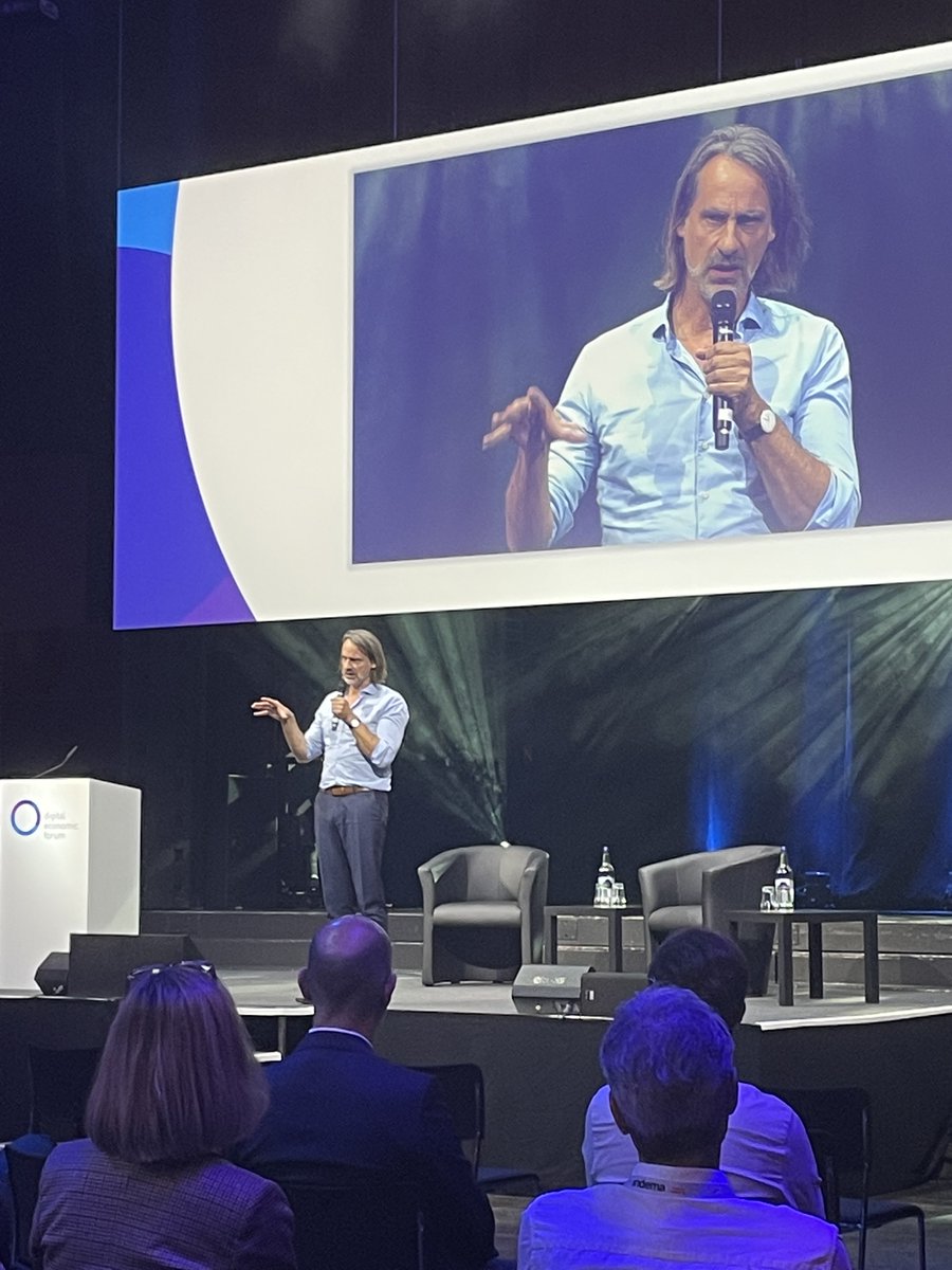 DigitalEconomicForum tweet media