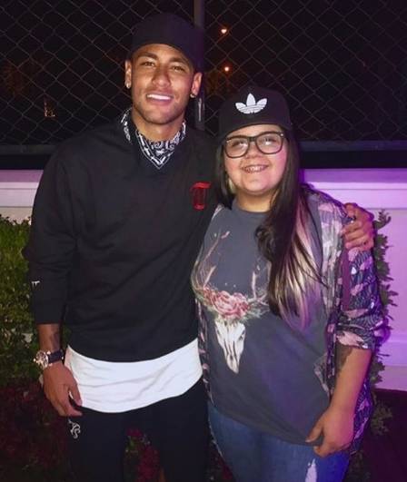 centraldayas's tweet photo. Os brabos juntos 👊🏻😎 #TBT #YasminSantos #CentralDaYas #Neymar https://t.co/yUa9KJGDaO