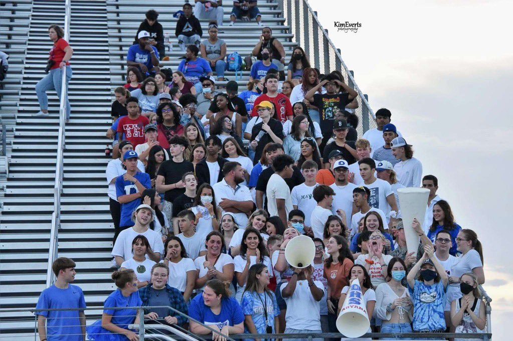 23DHSSECTION's tweet photo. If you haven’t already buy your tickets for the game!! Link in our bio. WE SHOULD HAVE WAY MORE PEOPLE THAN THIS IN OUR STANDS TOMORROW NIGHT‼️‼️
let’s bleed blue tomorrow boys💙 https://t.co/RLXvS9cFGX