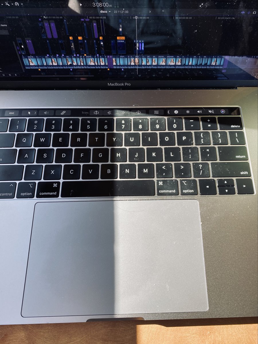 Just a friendly reminder that your laptop is only disgusting (which is obviously correlated with how gross you are) when put in direct sunlight. That being said, I’m now sitting in the shade.