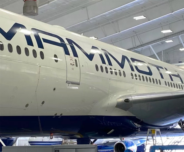 FreighterT's tweet photo. Mammoth Freighters Launches Boeing 777-200LR And 777-300ER Freighter Conversion Programs

https://t.co/4shg0J6aDK

#MammothFreighters #ConvertedFreighter #freighterconversions #Freighter @Boeing777_200LR 
#B777_300ER https://t.co/DWM4c1ddX7