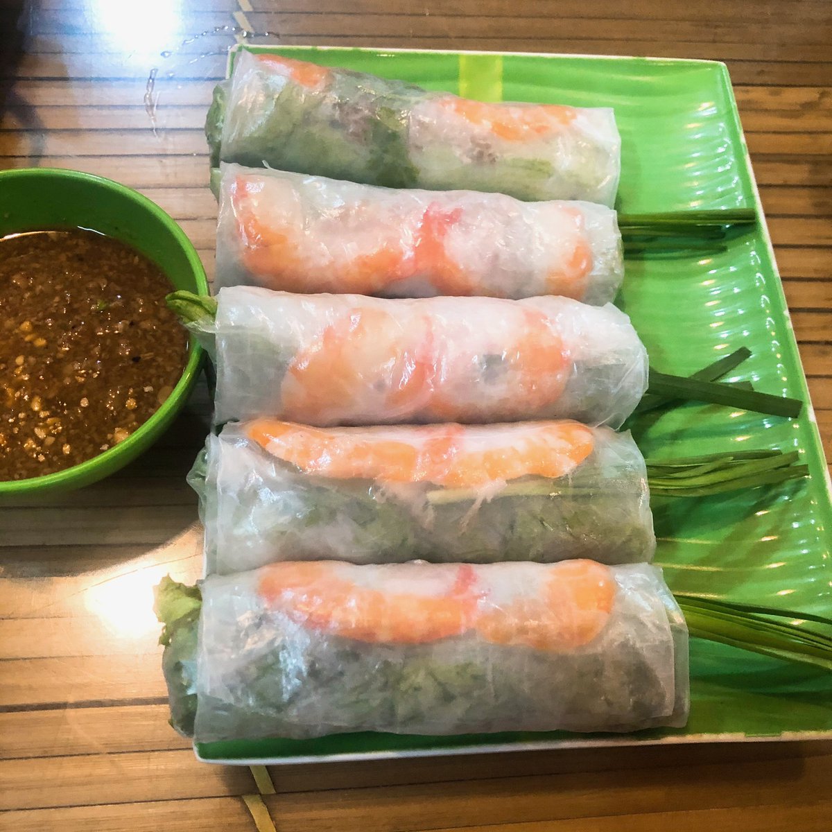 Van Anh tweet media