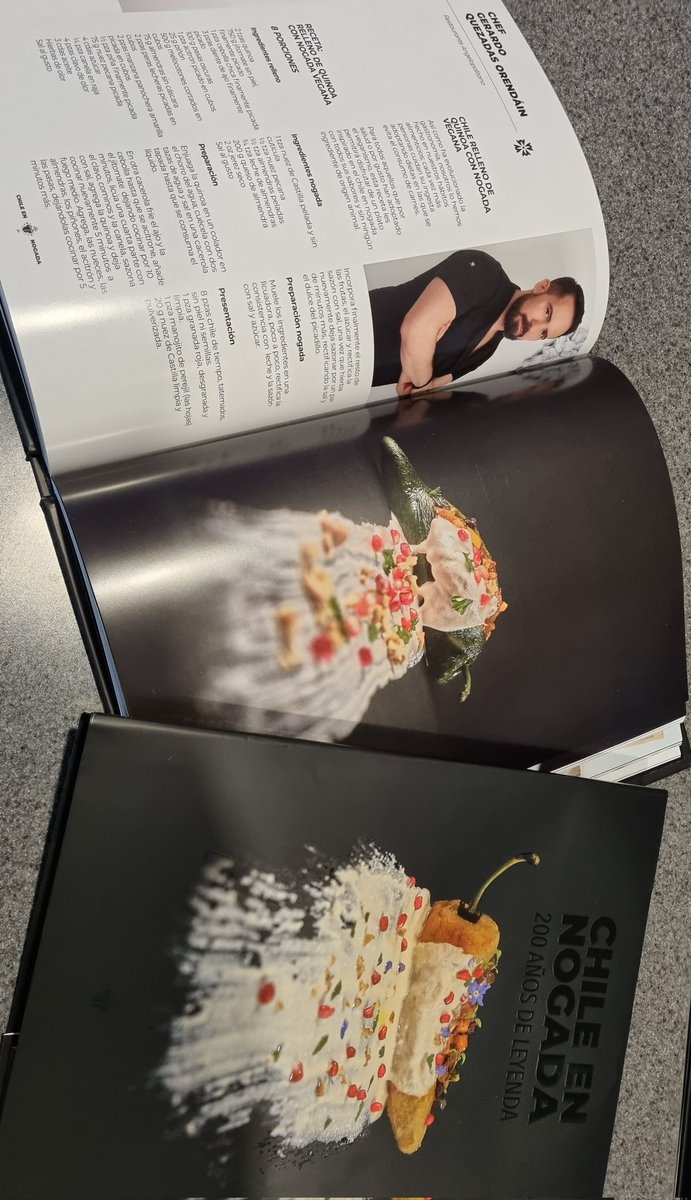 Les recomiendo mucho el libro "Chile en Nogada 200 años de Leyenda" un gran trabajo, de muy buena calidad, que reúne vivencias de chefs, cocineros, fotógrafos y periodistas 📖🌶🇲🇽 ¡Felicidades por hacerlo posible <a href="/chefquezadas/">Chef Gerardo Quezadas</a> !
<a href="/LideresMexicano/">Líderes Mexicanos</a> <a href="/MotorBlogMX/">MotorBlogMX By XimeNagano</a>