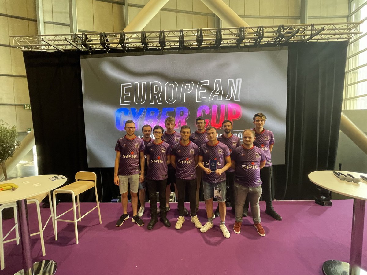 TeamDLS_'s tweet photo. Fin de l'@EuCyberCup, la #TeamDLS remporte la 3ème place au challenge #OSINT organisés par l'@ege_fr et la DRM (@Armees_Gouv ).
Merci à nos sponsors #SPIE_ICS @sibsante @yeswehack
@LyceedeLaSalle @FIC_eu https://t.co/vhBnWoAaMN