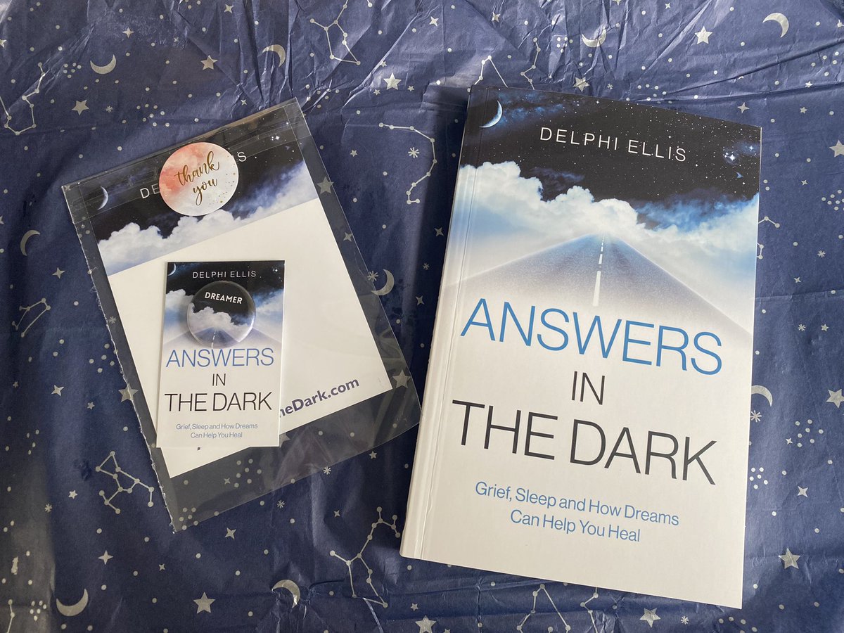 PCDoris1's tweet photo. Had a lovely surprise come through the post today. Feeling very privileged to receive a special advanced copy to read ahead of its publication. Thank you 📖💜✨ @DelphiEllis ✨#AnswersInTheDark https://t.co/oynkzl84mC
