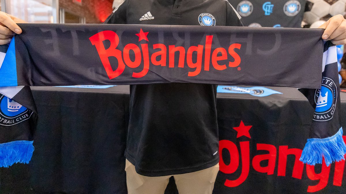 Did you miss the opportunity to get a co-branded scarf from our official tailgate partner yesterday!?

RETWEET for a chance to win one of our CLTFC/<a href="/Bojangles/">Bojangles</a> scarves! 🧣

#ForTheCrown | #ItsBoTime