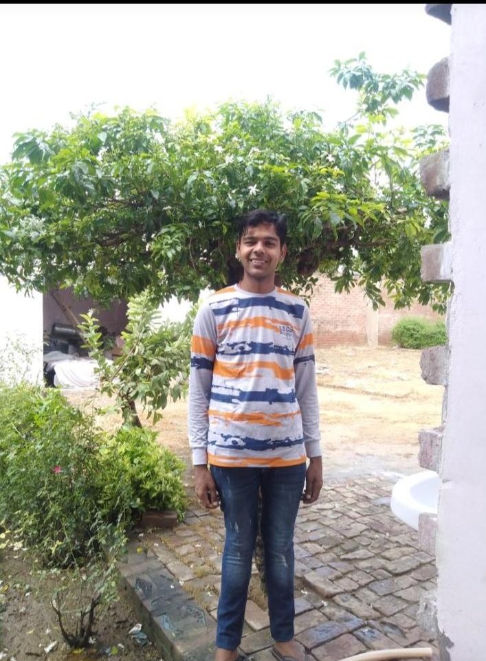 nidhz30's tweet photo. MISSING PERSON ALERT!!!
Last seen at etawah station in grey t-shirt,printed black trousers and yellow chappal at 12:40am on 06.09.2021
Name- Vishal Yadav
Age- 21
Contact: 9412659676
He might have left for Ayodhya, UP as per current lead.
@Uppolice @ayodhya_police
@igrangeayodhya https://t.co/UGGTOQgTHn