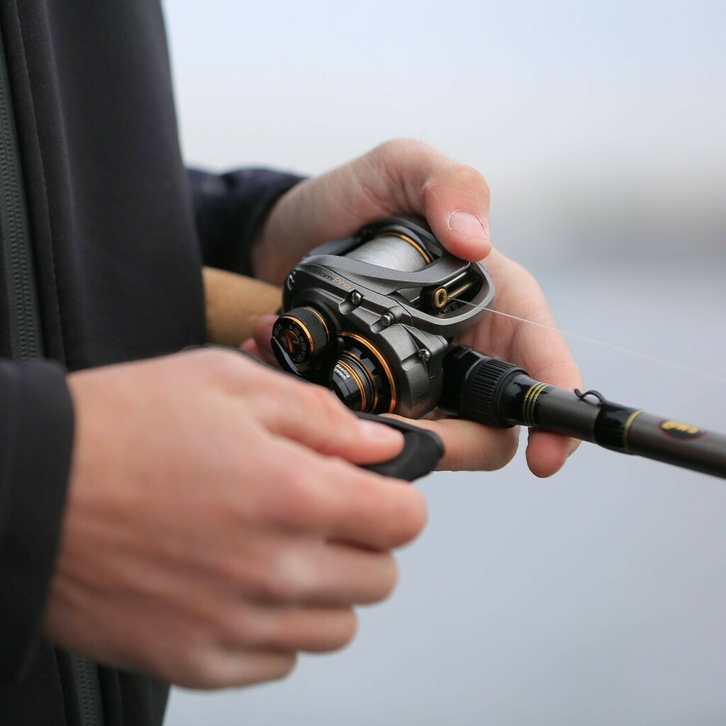 Lews_Fishing's tweet photo. Casts like a DREAM. Another big announcement from our 2022 product lineup was the Custom Speed Spool series. Check them out at https://t.co/YL2XqdmU7m!

#Lews #LewsReels #LewsFishing #baitcaster #bassfishing #fishing https://t.co/K5OuHM4LUd https://t.co/8MEO4yGpBV