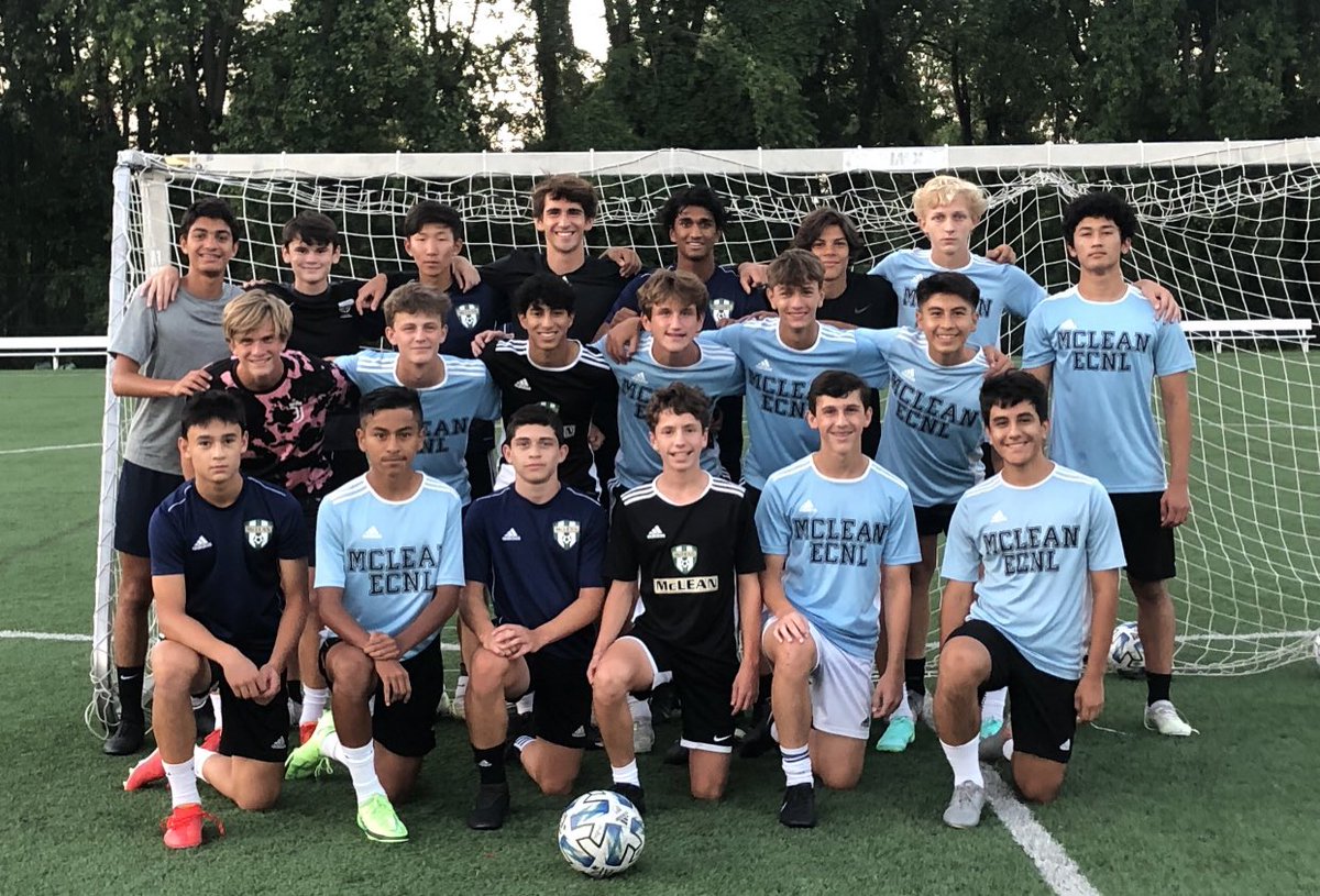 🚗💦💧
 The 05B will be having a car wash from 11 AM to 2 PM at the McLean BP gas station 1423 Chain Bridge Rd. McLean. The money being raised is to help with the cost of travel to tournaments and player assistance. All donation amounts are welcome.
 #StrongerTogether ⚫️🟠🟢