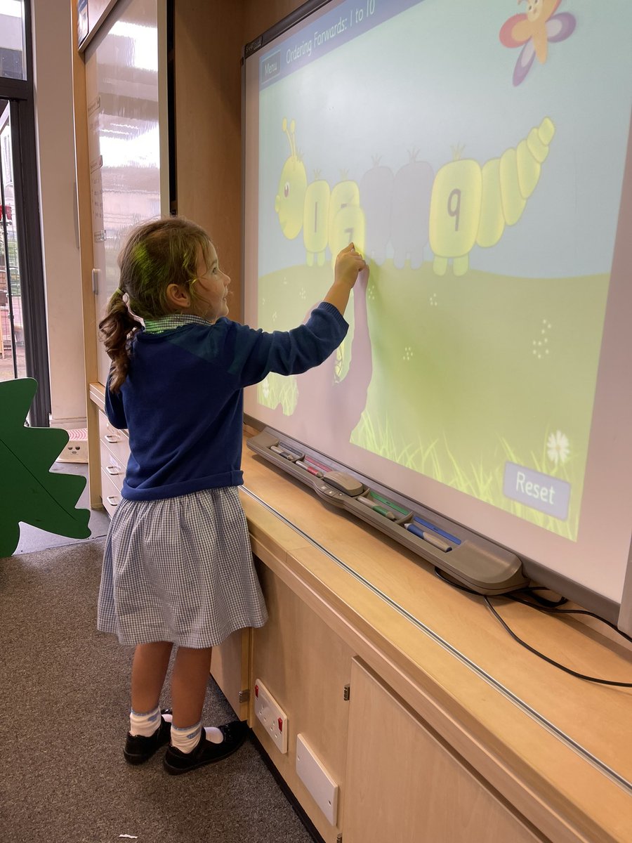 Cuiken_Primary's tweet photo. P1 started to order numbers to 10 with a fun game with @miss_pelosi4 this afternoon! #aimhigh #challengeisgood #enjoylearning π https://t.co/5eWIqHIQnQ
