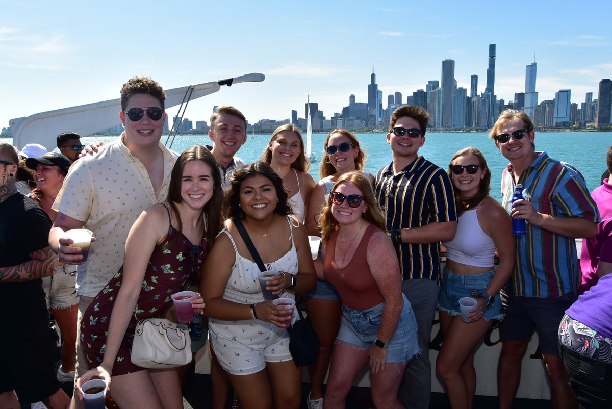 ChiPartyBoat's tweet photo. Guess what? Summer isn't over! Get the group together and let's get you on a party boat. We still have room on our Booze Cruises this weekend!
🍹⛴️🍺🍷🕺
Use promo code 'TWITTER" for a discount.
https://t.co/P5nwxkTGst https://t.co/h3QZFUh7DE