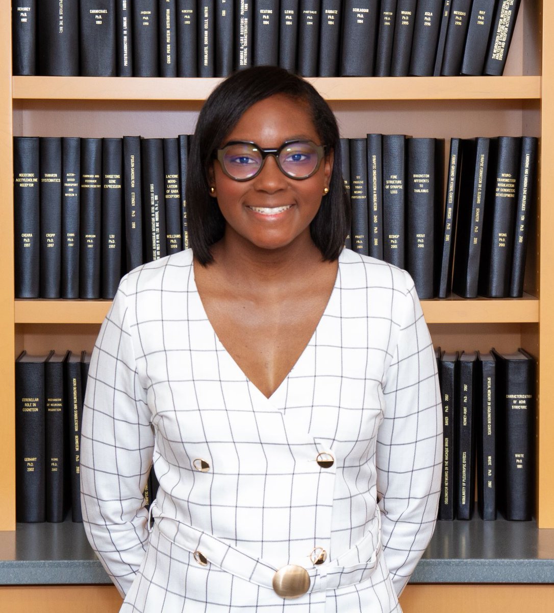 Congratulations to @WUSTLdbbs's own Sabin Nettles <a href="/NettlesSabin/">Sabin Nettles</a> (<a href="/Gabel_Lab/">Gabel Lab</a>), recipient of the 2021 Pre-/ Post-Doctoral Next Generation Award from the Society for Neuroscience (<a href="/SfNtweets/">Society for Neuroscience (SfN)</a>)! Well done! 
Read more here: ow.ly/P7jf50G77EA
 #DBBSProud #BlackinSTEM #WomeninSTEM