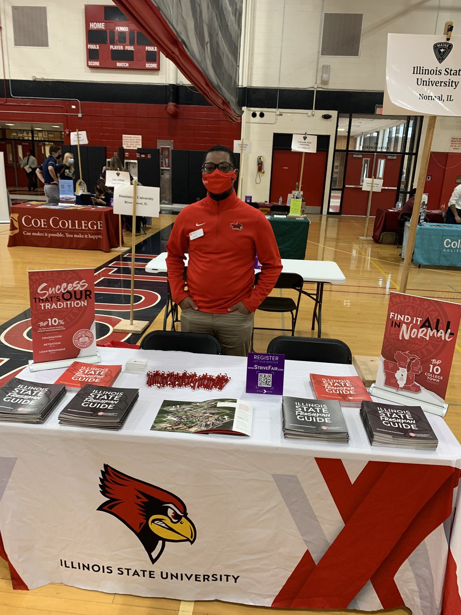 First College Fair in the books ✅ with @BrandenD_ISU. I loved talking with students and their families yesterday and am excited for the rest of travel season #futureredbird #collegefair