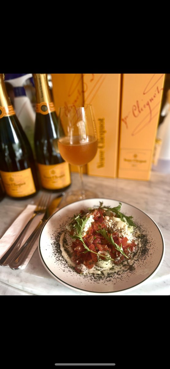 WHO’S excited to see FRI-YAY?This is the Crab Salad dish we have available at lunch, it comes on brioche toast and finished with a sauce vierge🤤 We still have availability for tomorrow and Saturday evening! Book through Open Table or email us on bookings@leperroquet.ie!