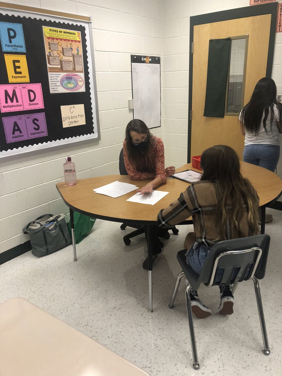 Danielle Hulbert tweet media