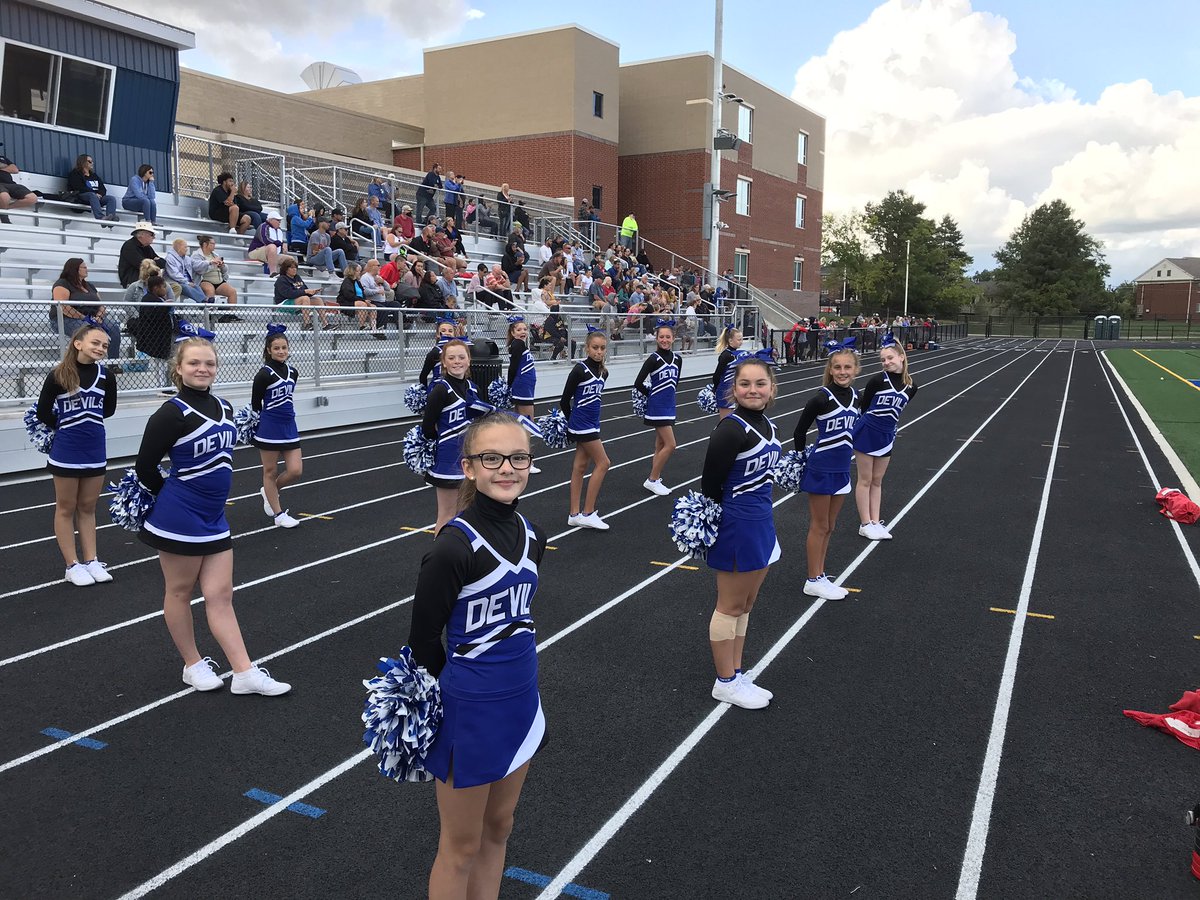 BSharosky's tweet photo. Blue Devil cheerleaders providing the spirit at the 7th grade football game. Hopefully that spirit will carry the boys to victory! @DevilsBMScheer @BMSGoBigBlue @BCSDBrunswickMS https://t.co/aUFQpQ1Ii6