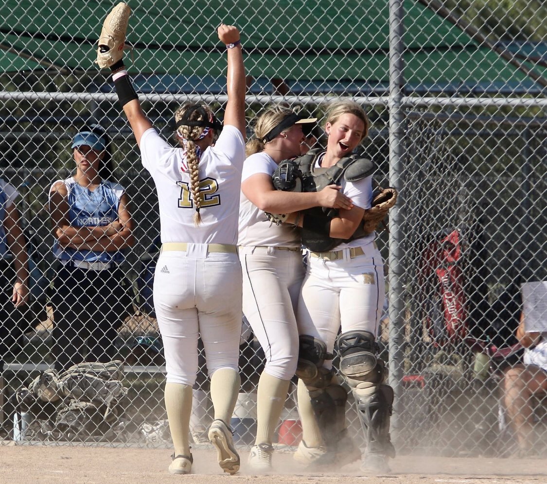 Nebraska Gold 18u tweet media