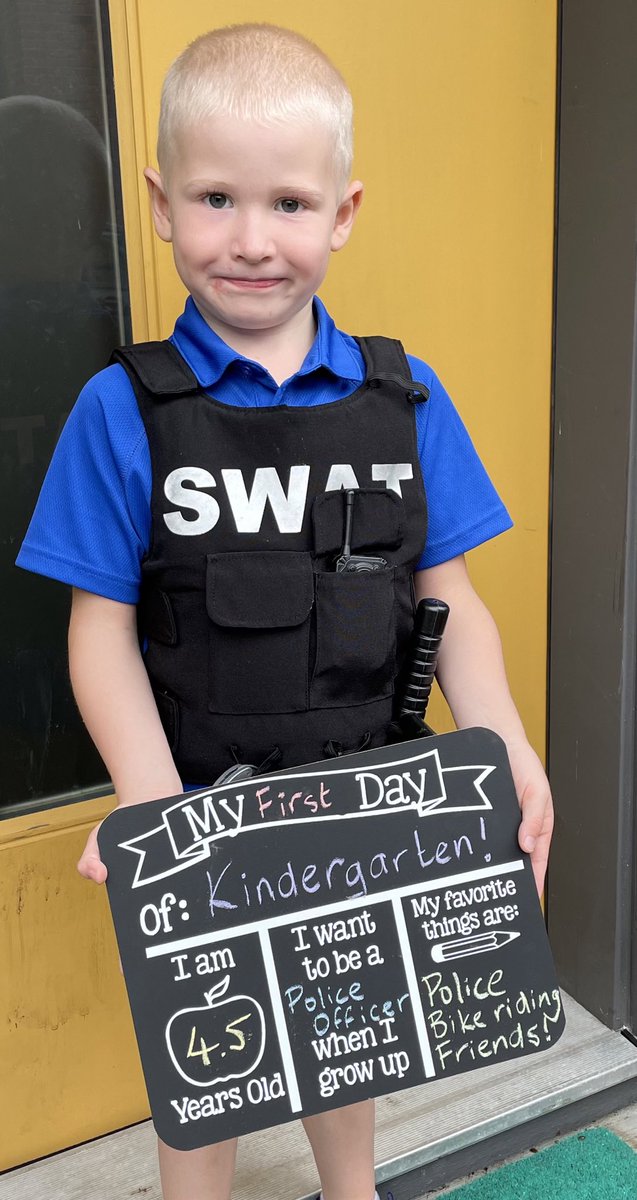 PortMoodyFireRescue tweet media