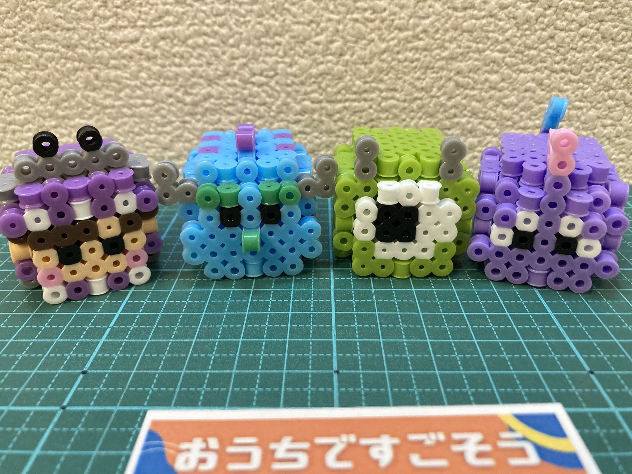 ふくちゃんパパ 立体アイロンビーズ おはようございます 訳あってめちゃくちゃ眠いです でも今日も機嫌よく頑張りましょう モンスターズインク に登場する女の子ブーに名前があるの知ってる それは メアリー サリーのベッドの上のお絵描きの紙に