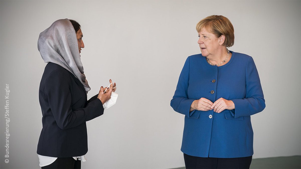 Chancellor #Merkel spoke today with the former mayor of the Afghan city of Maidan Shahr, <a href="/Zarifa_Ghafari/">Zarifa Ghafari 🇦🇫</a>, about the situation in her home country, in particular about human rights and the situation of women.