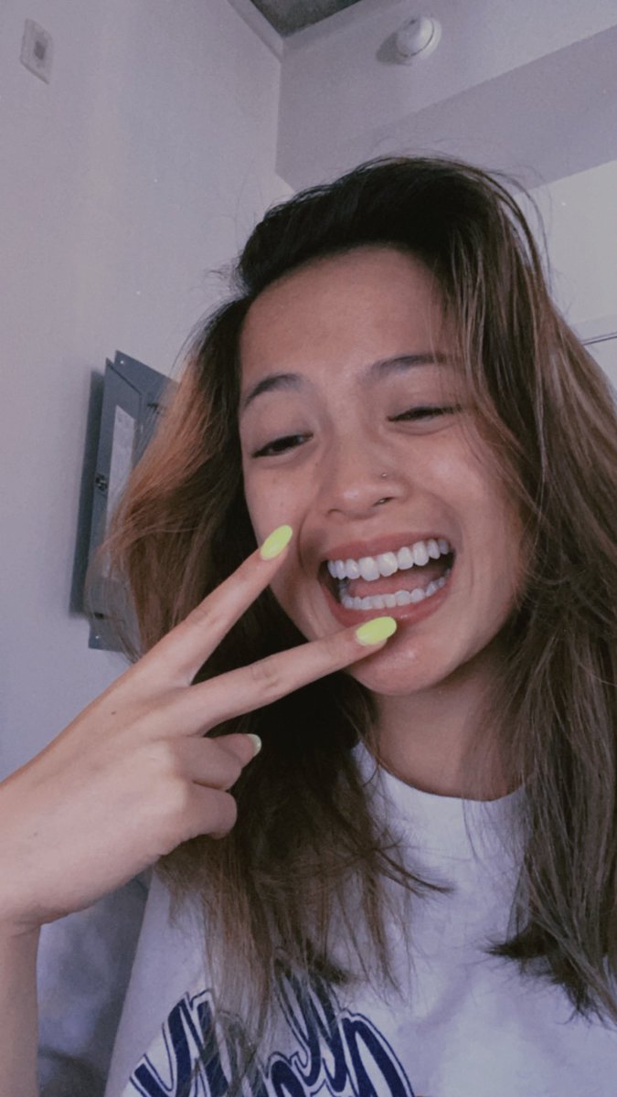 chloedegucci's tweet photo. Ya I m this sexy and annoying https://t.co/DY0WhIzlAc