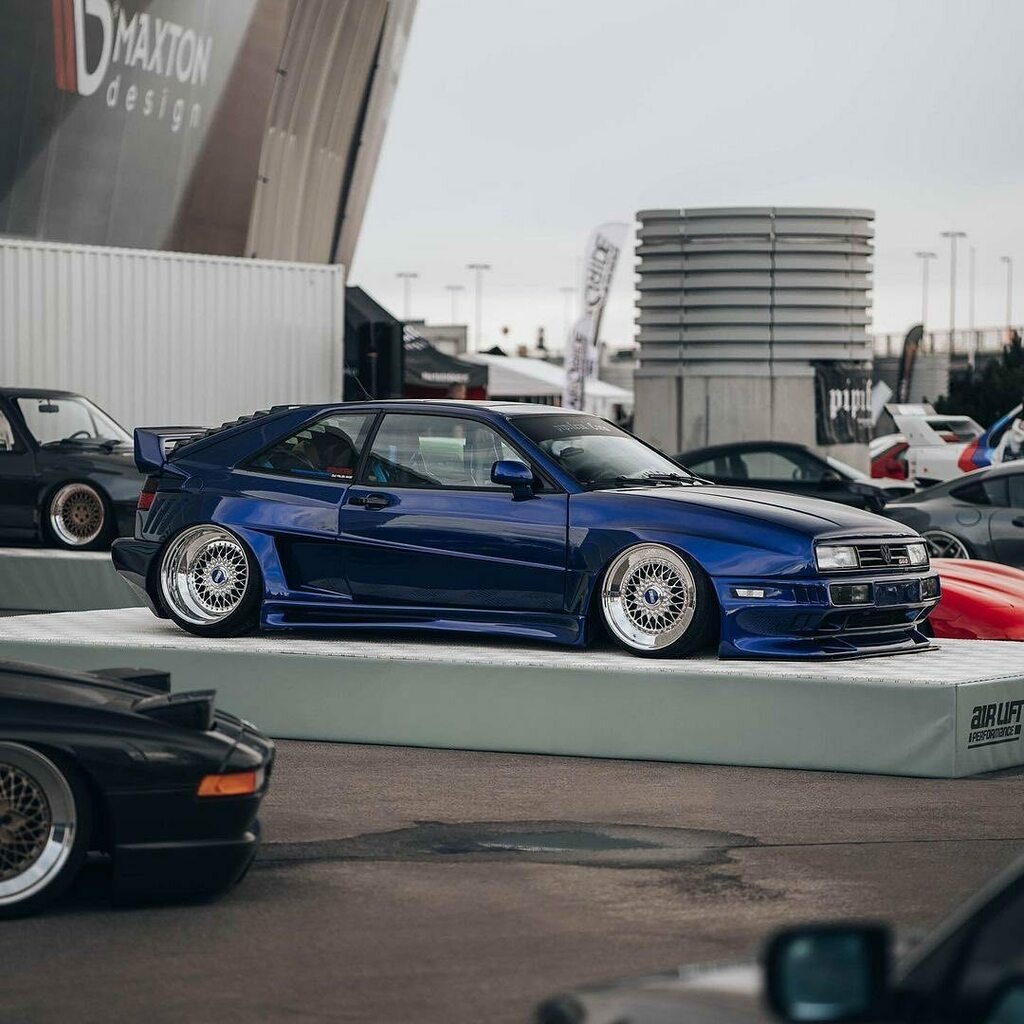 LoweredLife's tweet photo. Gorgeous 🔥🖤
📸 @visualsboi #loweredlifestyle
.
.
.

#vw #corrado #pipifein #blacklist #ultrace #ultrace21 #bbswheels #bbsrs #postvwhome #wroclaw #poland #raceism #xsmag #carlifestyle #superlativeco #dumped #getdumped #bagged #volkswagen #vwbuddies #sl… https://t.co/AL9ypISRHP https://t.co/k19mUgv36U