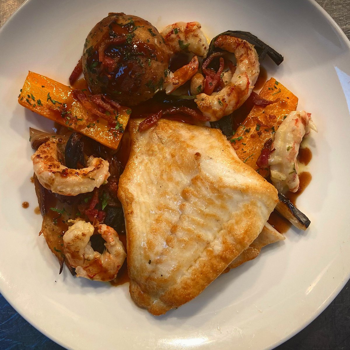 Roast Turbot, garlic prawns &amp; bourguignon #specials