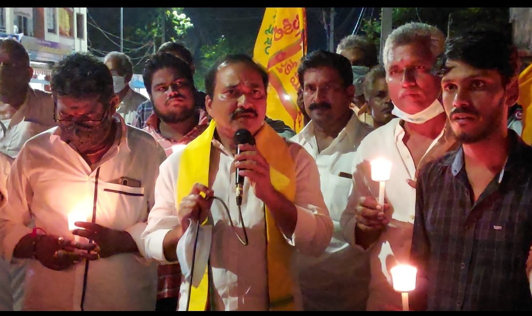 srchowd's tweet image. 