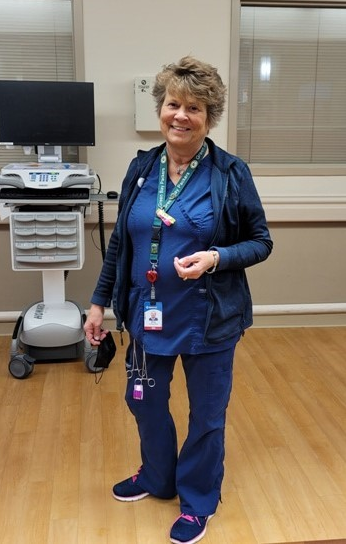 Kristine Lamb had more than 30 years of nursing experience, but once she tried travel nursing she knew she'd never go back. Learn more about what Kristine loves about the travel nurse lifestyle. fal.cn/3i5V1...

#amntraveler #amn #travelnurse #travelwithamn