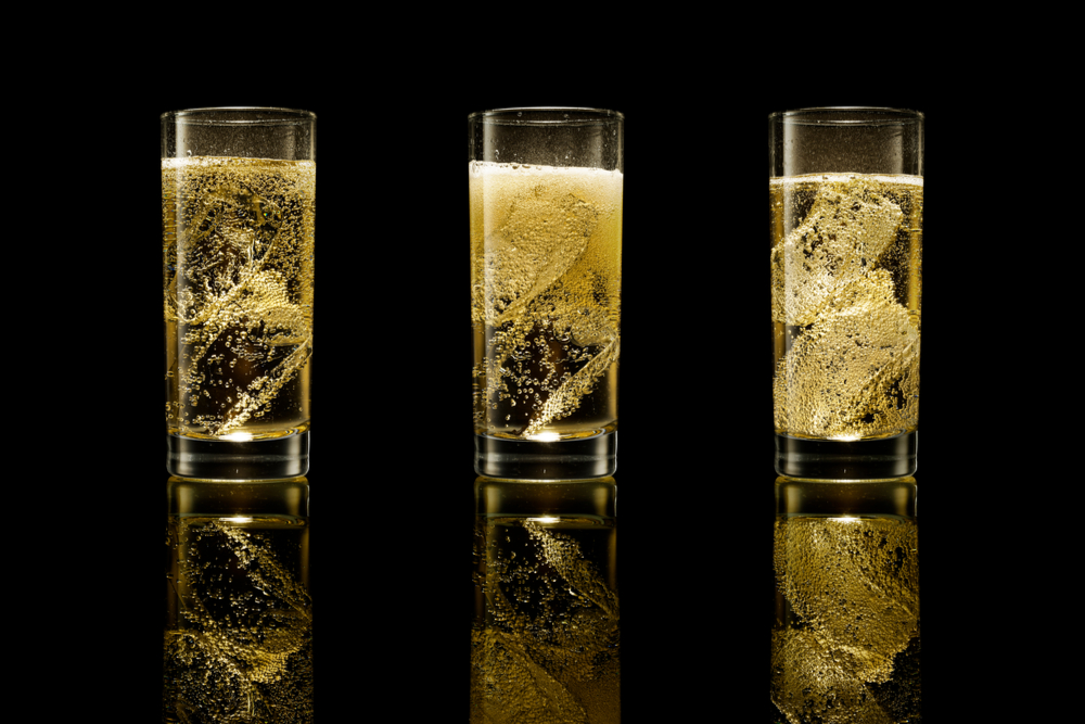Healthi_Guide's tweet photo. Why You Should Always Order #Ginger Ale on a #Flight - https://t.co/MH98zYErMU - #Brands #Drink #GingerAle #Home #Plane #Taste - #Lifestyle https://t.co/ui6msHqP5a