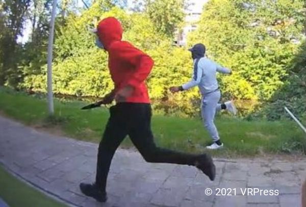 #VRPress | Den Haag | 09-09-2021 | Op donderdagmiddag 9 september heeft er een tijdens een poging tot overval op een koffiehuis op de Meppelweg in Den Haag een steekpartij plaatsgevonden. De eerste melding over de steekpartij kwam rond  binnen, e