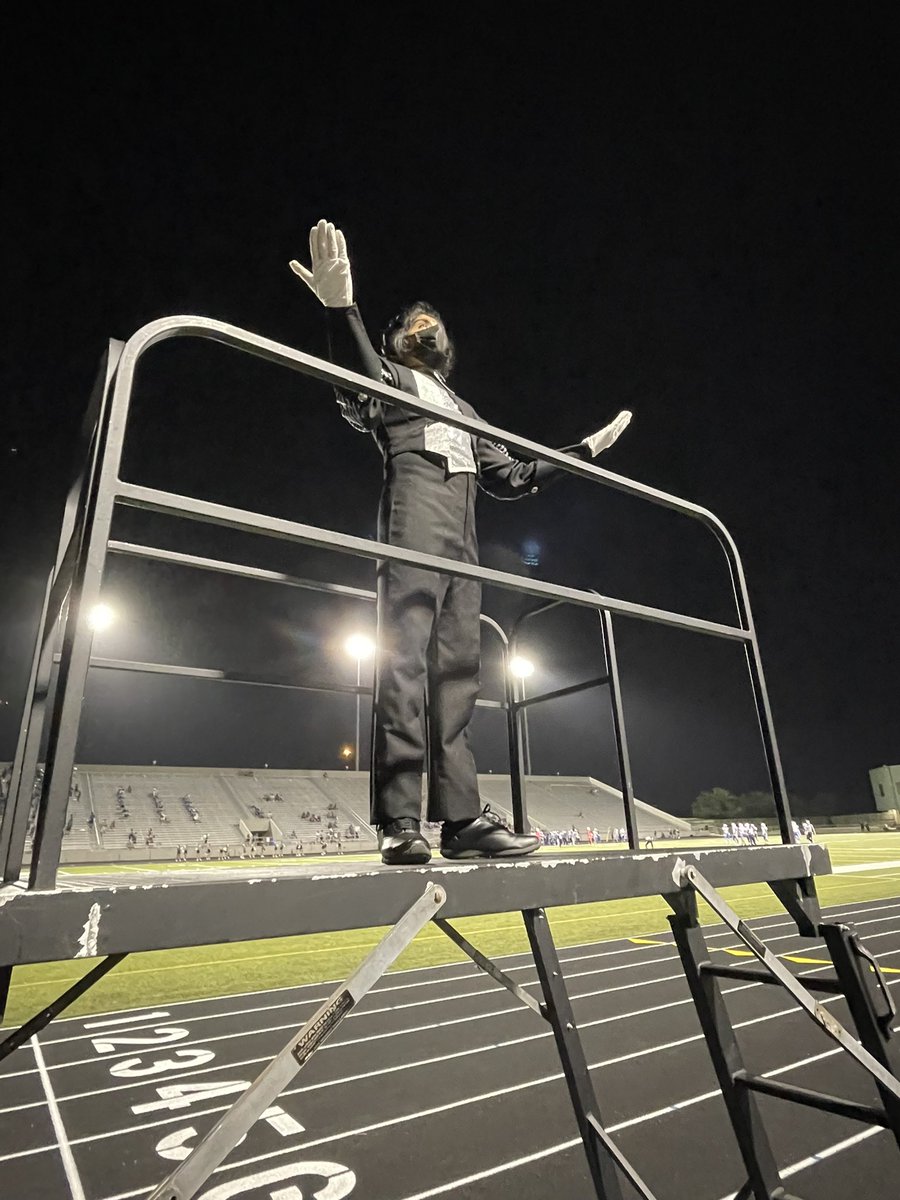 AkinsEagleBand's tweet photo. Can it be Friday already? We can’t wait for tomorrow’s football game! Johnny is excited and always ready to go!!
.
.
.
#fridayfootball #marchingband #headdrummajor #cantwait https://t.co/t5PUyECjLl