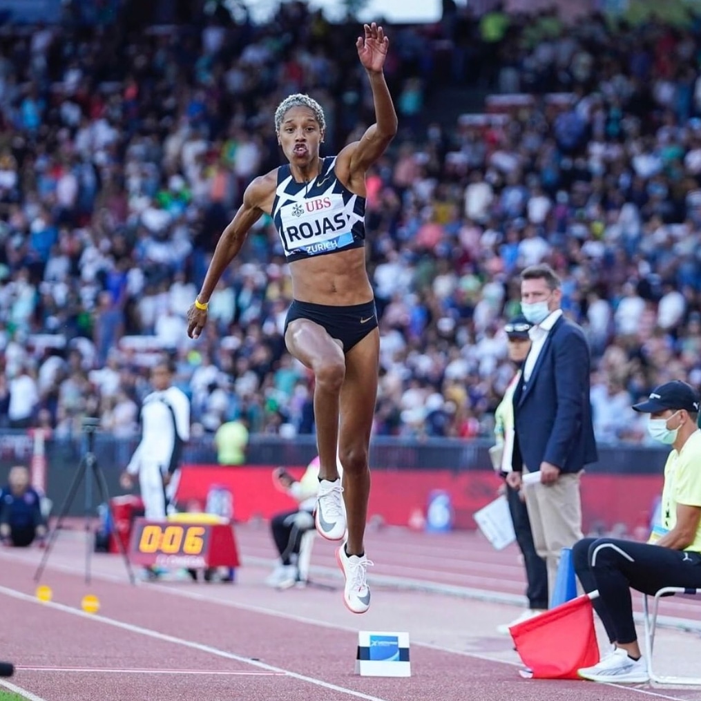 #DiamondLeague2021 ¡GANAMOS 💎!

➡️15.48m⬅️

VENEZUELA, este es tu primer Diamante:

➡️15.27m
➡️✖️
➡️✖️
➡️✖️
➡️15.22m
➡️15.48m ✔️ MR 

💎 + Récord del Meeting 🇻🇪

➡️ Primer título en la <a href="/Diamond_League/">Wanda Diamond League</a> para 🇻🇪 con un súper  vuelo de 15.48m 

#FlyYuliFly #triplejump #sport