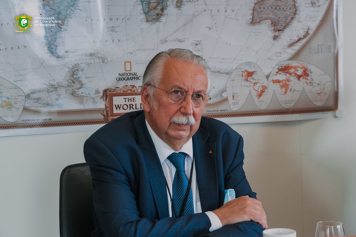 AmbaciB's tweet photo. [COOPERATION BILATÉRALE]  
SEM. L’Ambassadeur de la Republique de Côte d'Ivoire en Belgique, a rencontré , le ministre d'État Belge 
SEM. @andreflahaut, le jeudi 9 septembre 2021 au palais de la nation sis au 48 Avenue Louvain 1000 BRUXELLES. https://t.co/KJcgDXxrSD