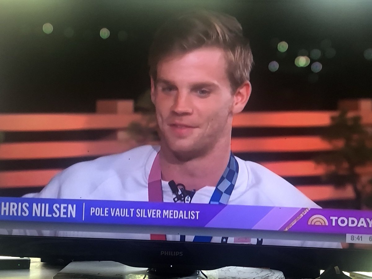 mahonsports's tweet photo. #TokyoOlympics #silvermedalist @ChrisNilsen2 closing outdoor season today in #ZurichDL. Watch former @SDCoyotesXCTF @NCAATrackField champ now on #NBCSportsNetwork & @peacockTV. Also follow on this link. https://t.co/KbNTOUQdYg https://t.co/F1GPPggdVC