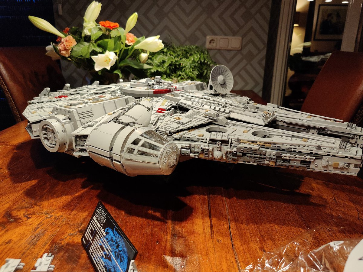 Its_Decibel's tweet photo. Its done!!

35hours of building later https://t.co/6vscVSacfH