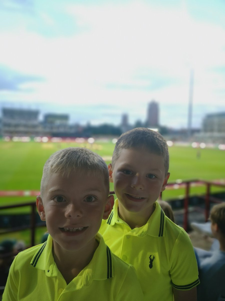 kayzmitch's tweet photo. #ENGvNZ Heather Knight has got her 200th cap tonight here at Taunton!

Sir Ian Botham stand, row H, seat 61!

😁 https://t.co/SptAoV1ZT0