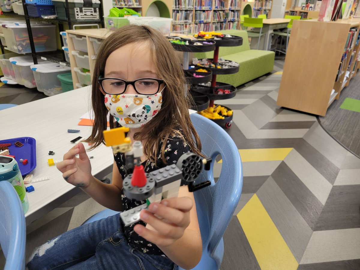 Still exploring and creating in the STEM lab! #kip109 #engage109 #stem