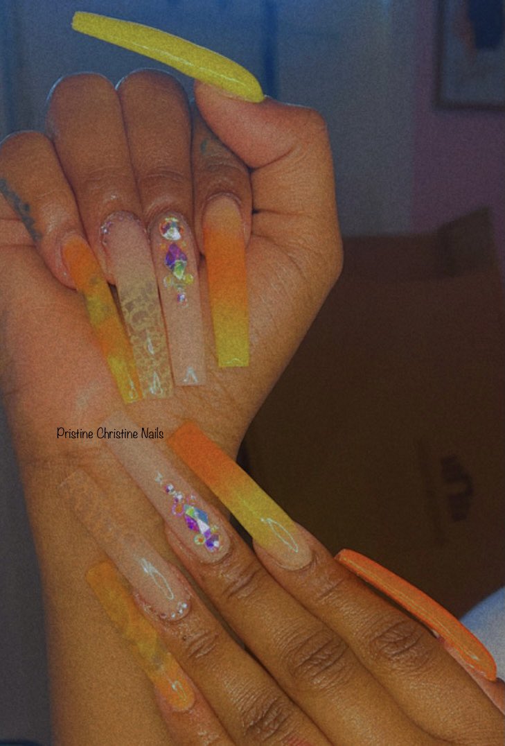 pristine_nails's tweet image. Pristinechristinenails.glossgenius.con